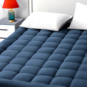 EASELAND king mattress pad with soft top layer enhances comfort and coziness.