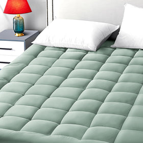 EASELAND queen mattress pad topper with soft fluff for cushioned comfort.