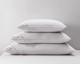 Eastwarmth lifestyle scene with pillow in bed emphasizes cool, comfortable sleep.