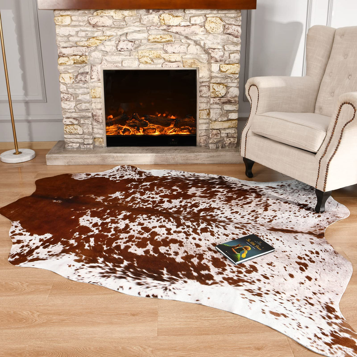 Easycozy cowhide rug vacuum-clean capable for easy maintenance.