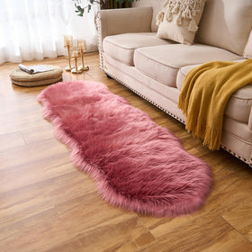 EasyJoy hypoallergenic faux fur surface suited for sensitive skin.