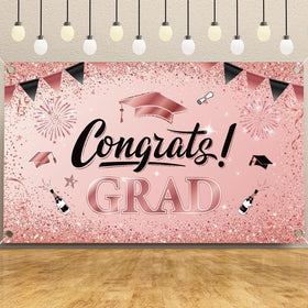 Ecomore balloon garland 64pcs creates a dramatic entrance and backdrop.