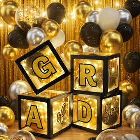 Ecomore gold and silver balloons form chic garlands and dramatic backdrops.