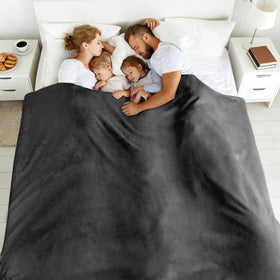 Edenleaf soft flannel fleece blanket feels cozy and skin-friendly.