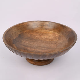 EDHAS mango wood bowl candle display for cozy ambience in living spaces.