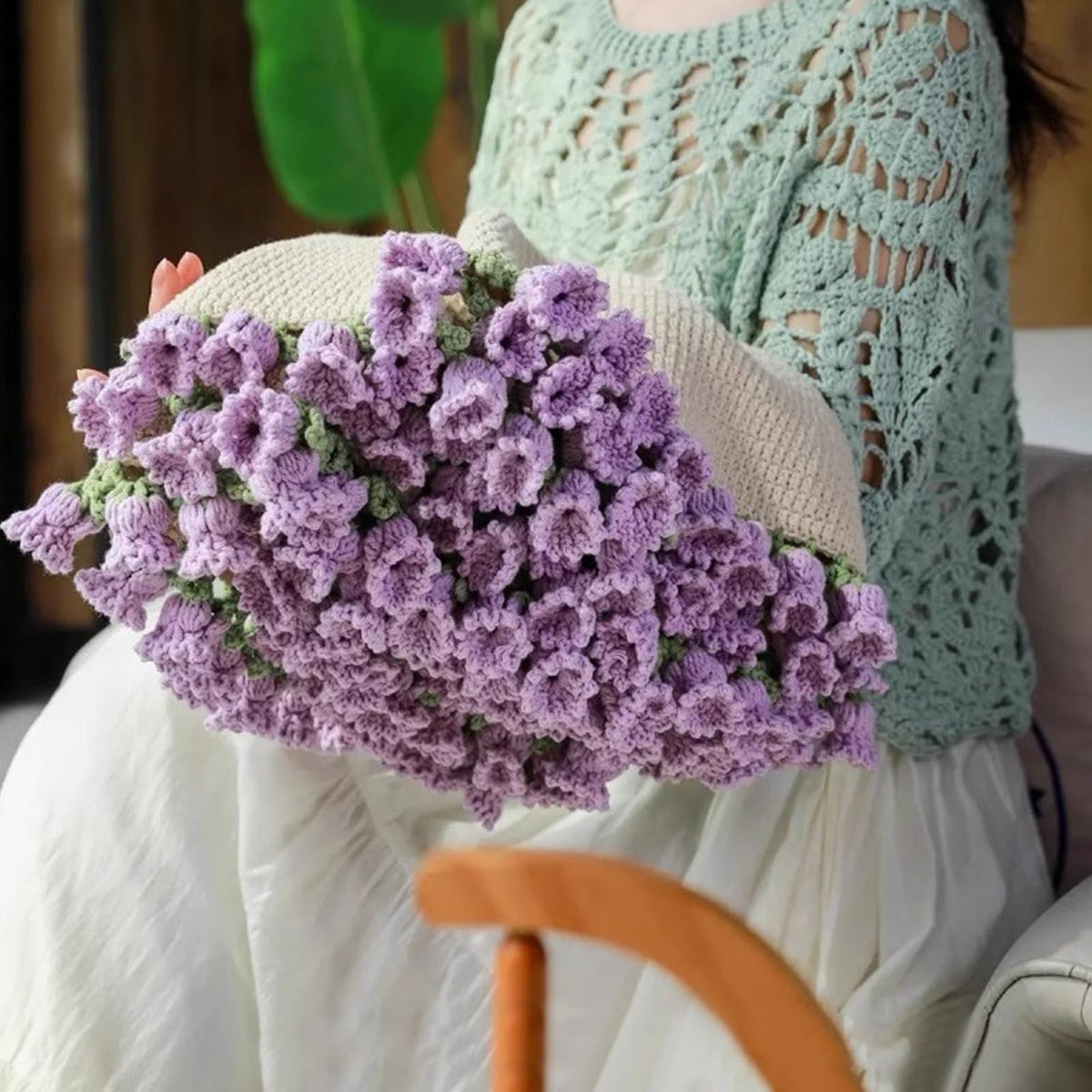 Eightown gift-ready blanket makes a thoughtful present for Mom and family.