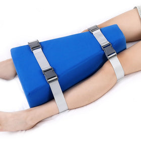 Eizome Hip Abduction Pillow front view shows stable leg alignment during sleep.