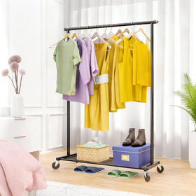 Ekisemio clothes rack with 360° wheels and brakes for smooth repositioning.