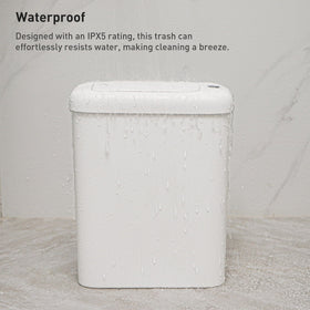 EKO lid closes softly for quiet operation.