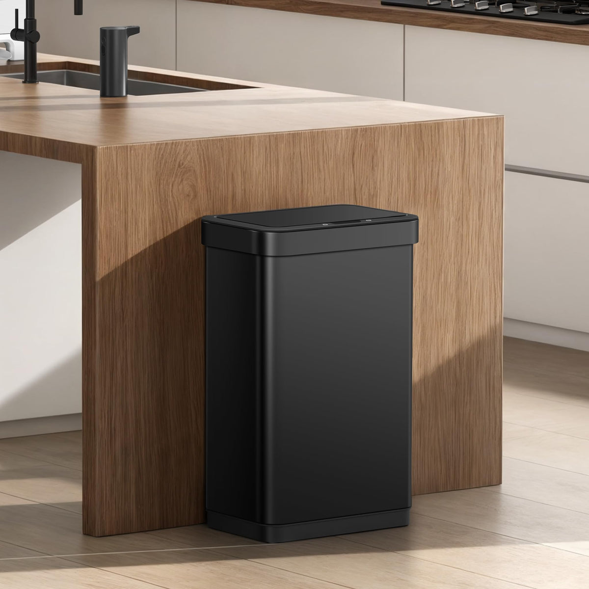 EKO EcoNova motion-sensor activates for touchless lid operation.