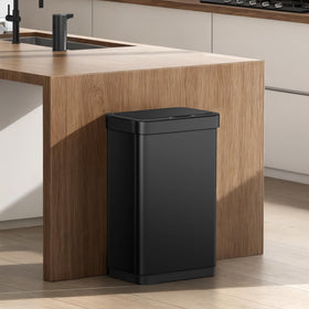 EKO EcoNova motion-sensor activates for touchless lid operation.