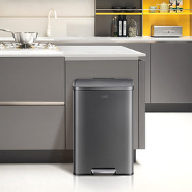 EKO Madison deodorizer compartment under lid helps keep kitchen fresh.