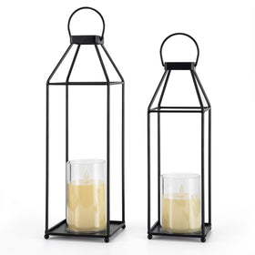 ELEATTRUN lanterns with a black metal frame provide timeless outdoor ambiance.