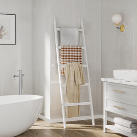 EleganfurHony bamboo towel rack close-up highlights solid construction and natural grain.