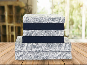 Elegant Comfort microfiber close-up shows silky softness and durability for everyday use.