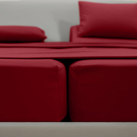 Elegant Comfort three-line embroidery detail adds subtle luxury to your bed setup.