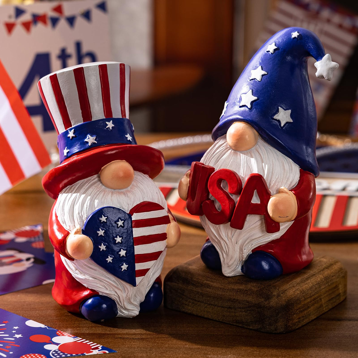 Close-up of Elegondrar gnomes showing detailed beard and hat patterns