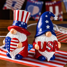 Elegondrar gnomes showcase meticulous hat details in red, white, blue tones