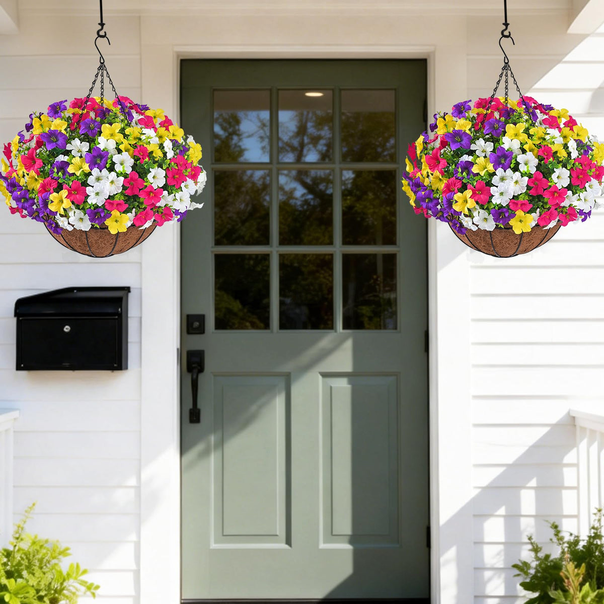 Elyum eight bundles fill nine-point-nine-inch hanging baskets beautifully.