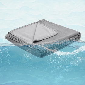 EMME cooling blanket gift-ready packaging, ideal as a thoughtful present.