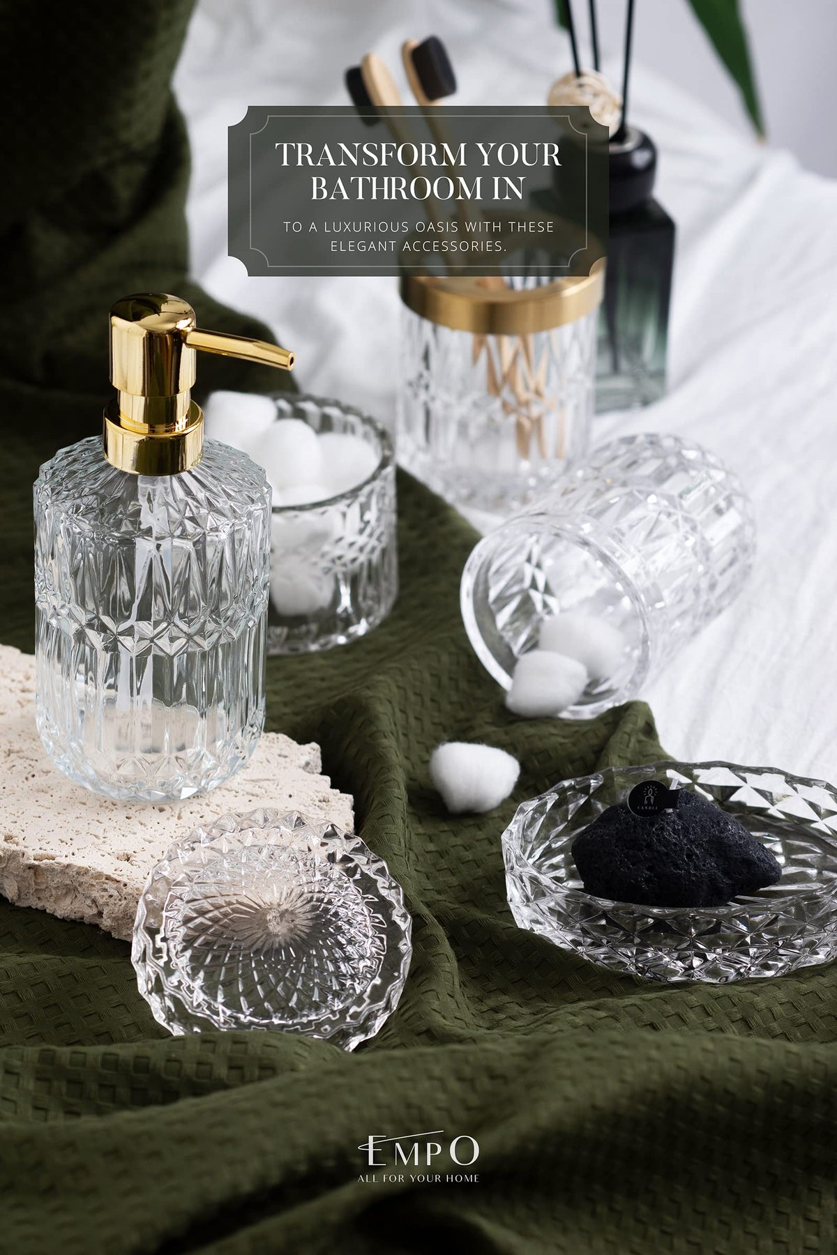 EMPO clear tumbler for toothbrushes or makeup brushes with style