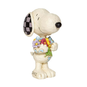 Peanuts by Jim Shore, classic folk-art design in stone resin