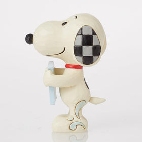 Enesco Snoopy box packaging ensures a gift-ready presentation.