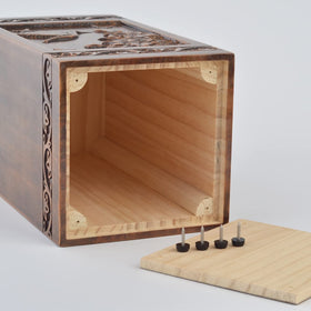 engmvwod wooden urn detail shows precise engraving and natural grain beauty