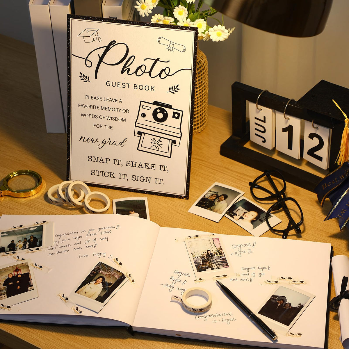 Engrowtic graduation decor set ideal for long-lasting keepsake photos.