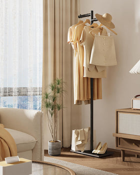 ENUMAIL metal tubes provide a sleek, contemporary frame