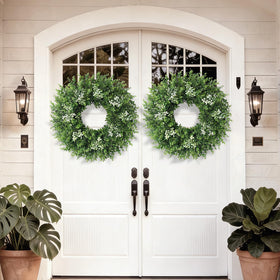 Eqanro wreath uses UV protection to maintain color longer.