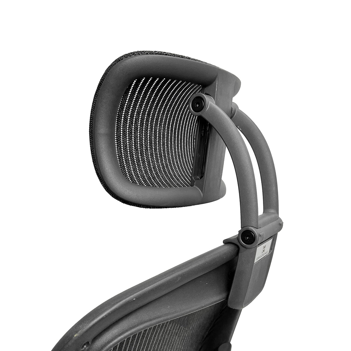 Proprietary ERGOKING hinge design ensures a secure fit on Aeron backrest.