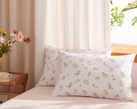 Erwinmu easy-care set is machine washable for simple maintenance.
