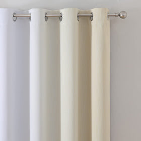 Estelar Textiler darkroom curtains help regulate room temperature and ambiance.