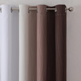 Close-up of rustproof grommets on Estelar Textiler curtain for easy hanging.