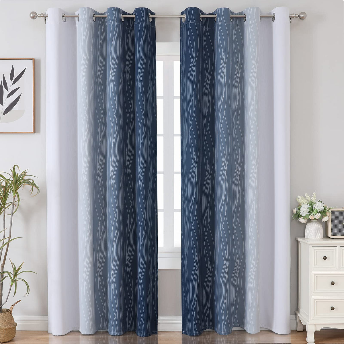 Estelar Textiler thermal insulated curtains help balance room temperature.