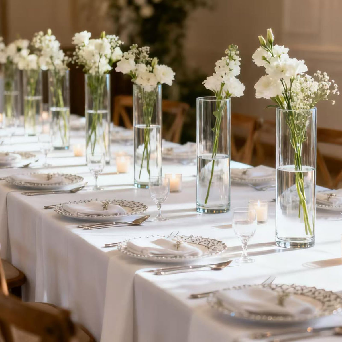 Etolies borosilicate glass vase combines durability and clarity for home dining and decor