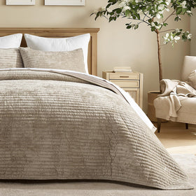 EverGrace all-season lightweight velvet provides year-round breathable coverage
