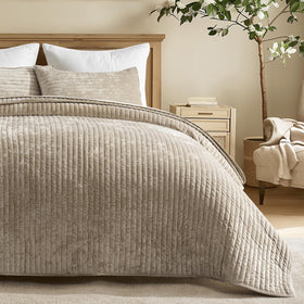 EverGrace velvet quilt set queen plush texture for cozy nights
