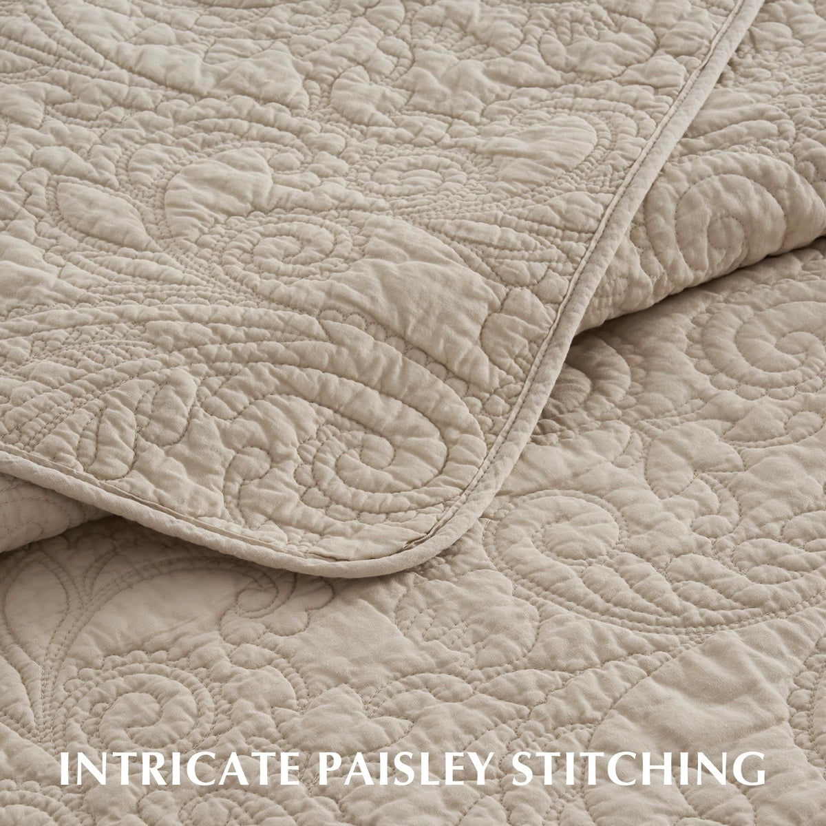 Evergracehome breathable fabric supports year‑round sleep comfort.