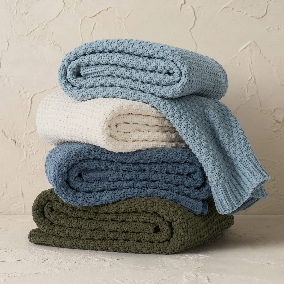 EVERGRACEHOME lightweight-warmth-throw suitable for year-round layering.