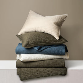 EVERGRACEHOME soft sateen sheen enhances cozy, hotel-like bed styling.