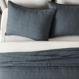 EVERGRACEHOME queen size quilt 92x92 inches offers balanced bed coverage