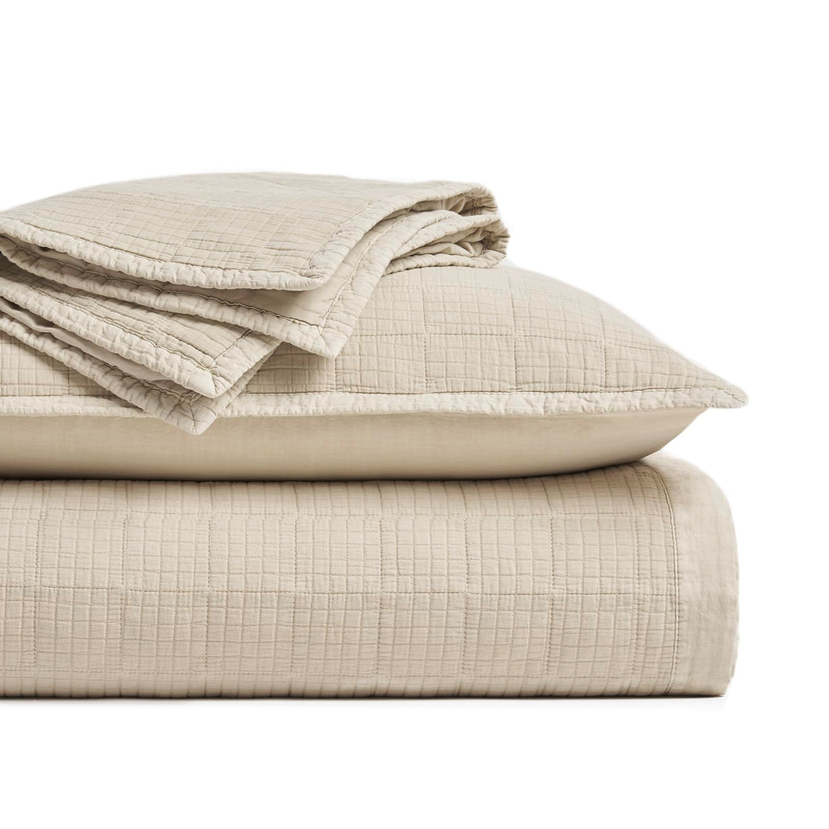 EVERGRACEHOME machine-washable quilt retains shape and softness after washing.