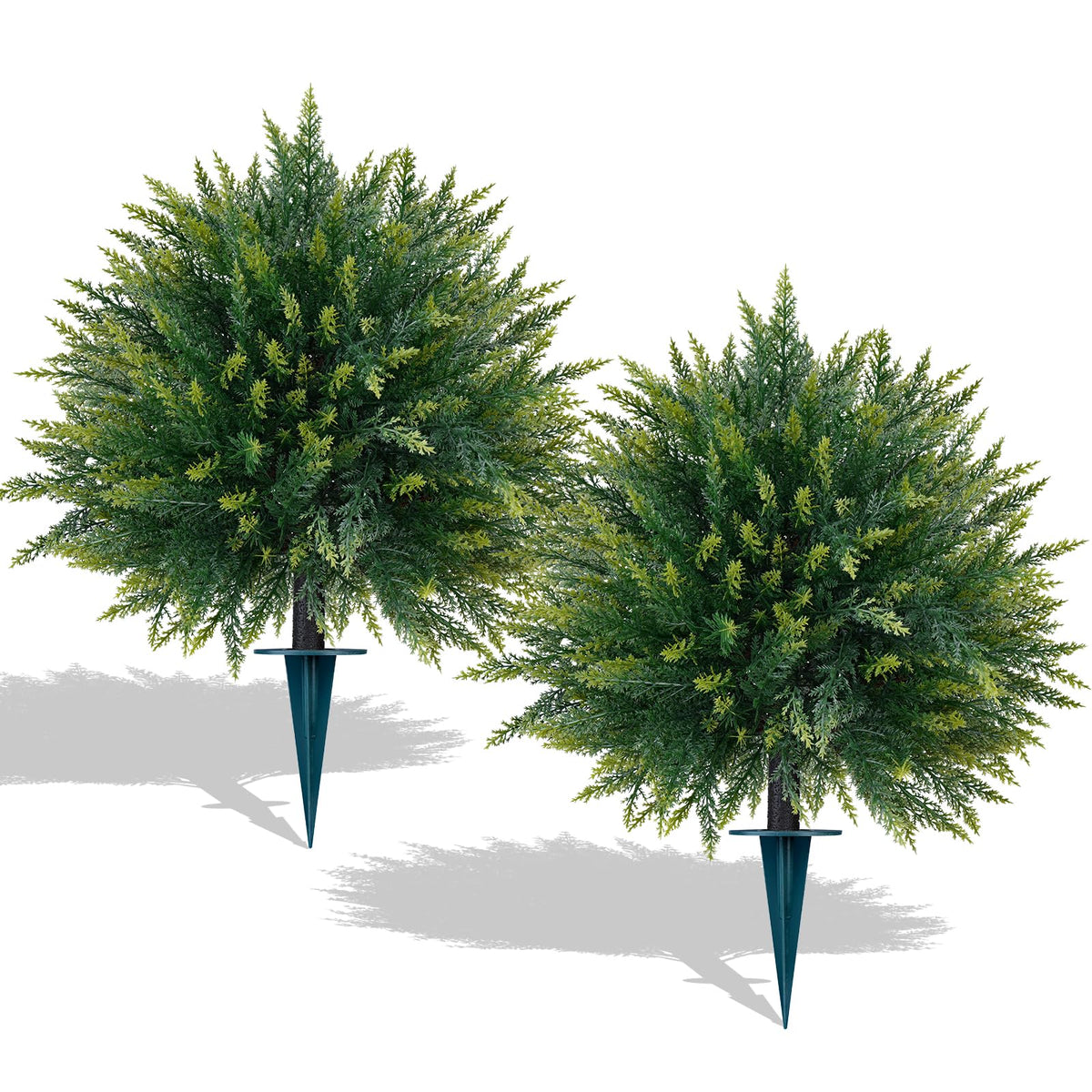 EverNature cedar topiary ball with ground spike for stable outdoor display