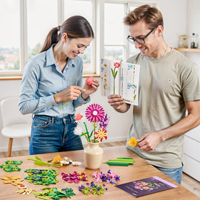 EWED adjustable design supports creative DIY floral art and seasonal displays