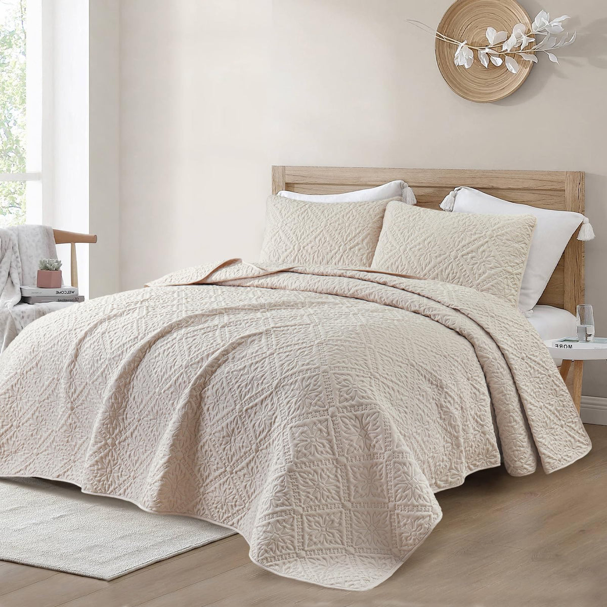 Exclusivo Mezcla king quilt flowers-pattern showcases elegant floral quilting