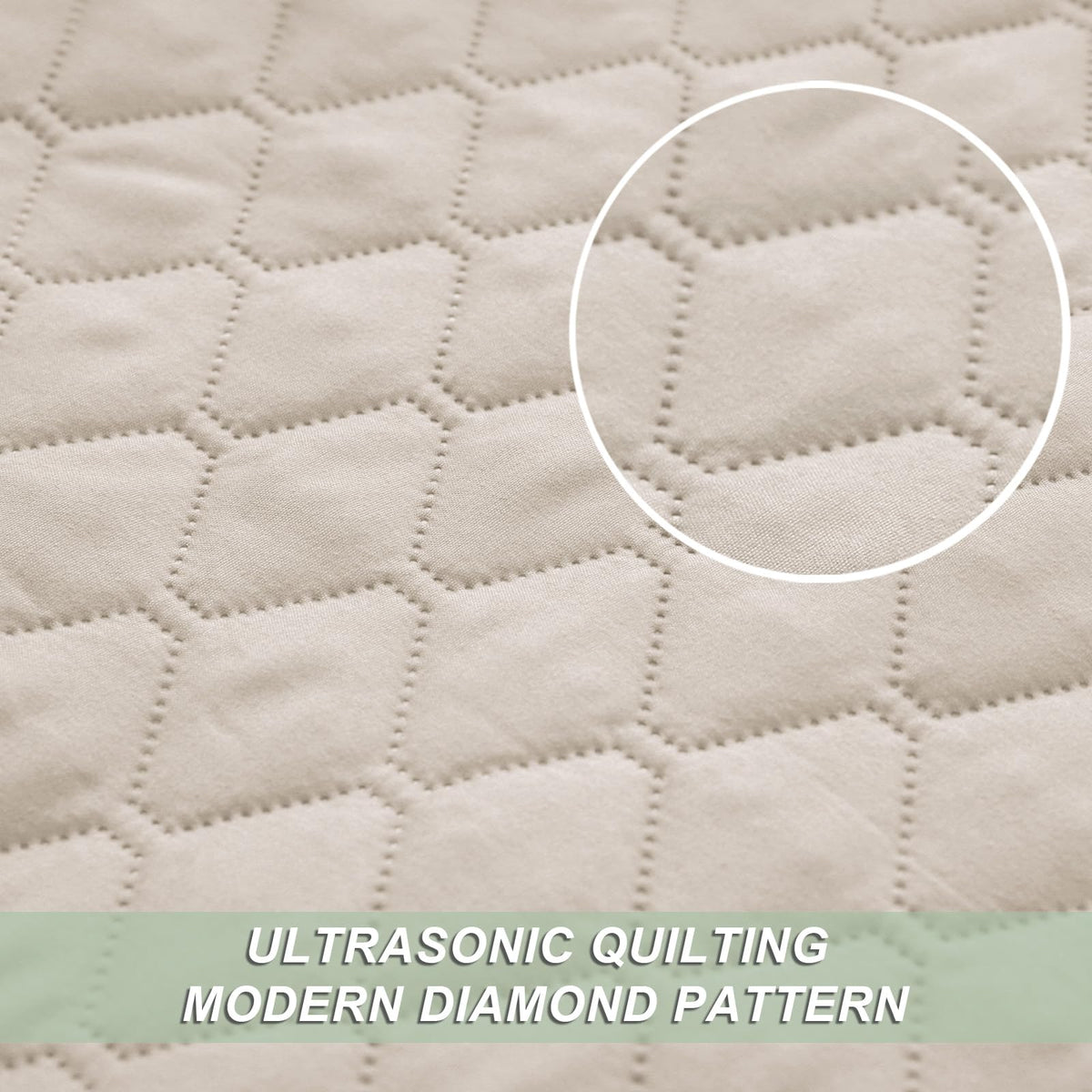 Exclusivo Mezcla soft microfiber fabric quilt offers skin-friendly comfort.