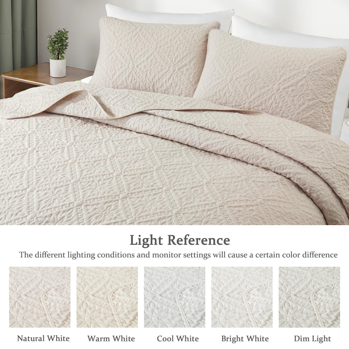 Exclusivo Mezcla ultrasonic-embossing-detail adds subtle texture to the quilt