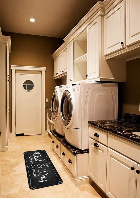 EYECY durable polyester laundry mat withstands daily wear.